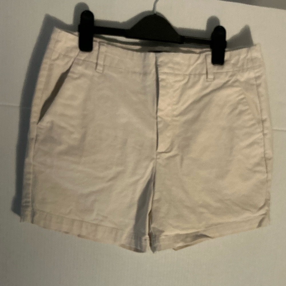 Banana Republic Cream Women's Cotton Bermuda Shorts